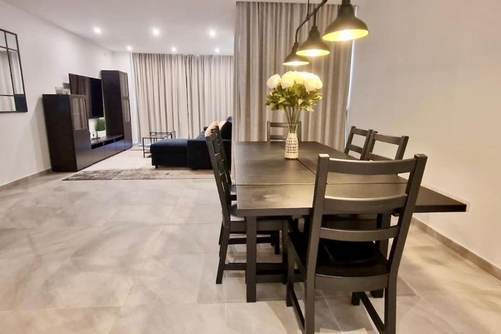 In Spinola Bay Appartement